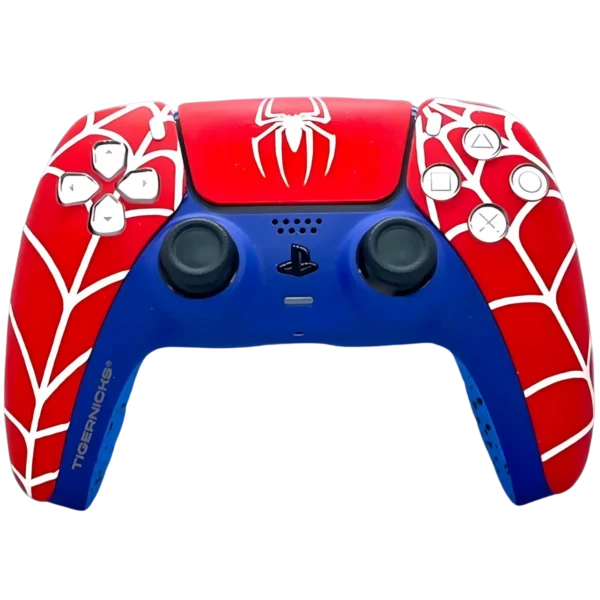 Frontal del mando PS5 Spiderman: agarres rojos con telaraña, araña en el panel táctil y centro azul