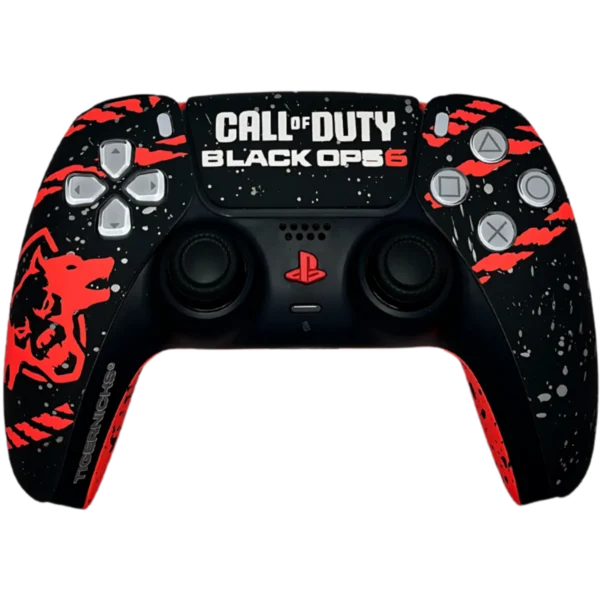 Frontal del mando PS5 Black Ops 6: negro con zarpazos rojos, lobo y logotipo en el panel táctil