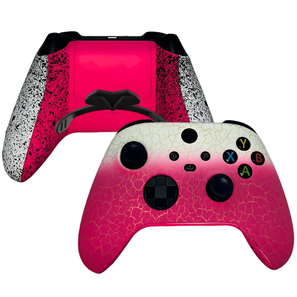 Controller Xbox Pink White di Tigernicks: frontale effetto craquelé bianco e rosa e retro fucsia con palette
